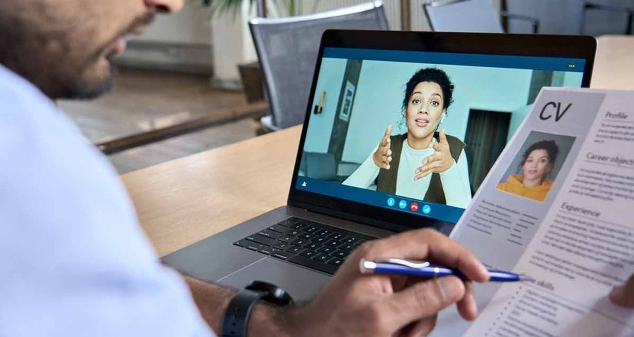 30 yillik ik uzmani acikladi mulakatta adayi aninda eleyen 4 kritik hata bsjVyG3Y