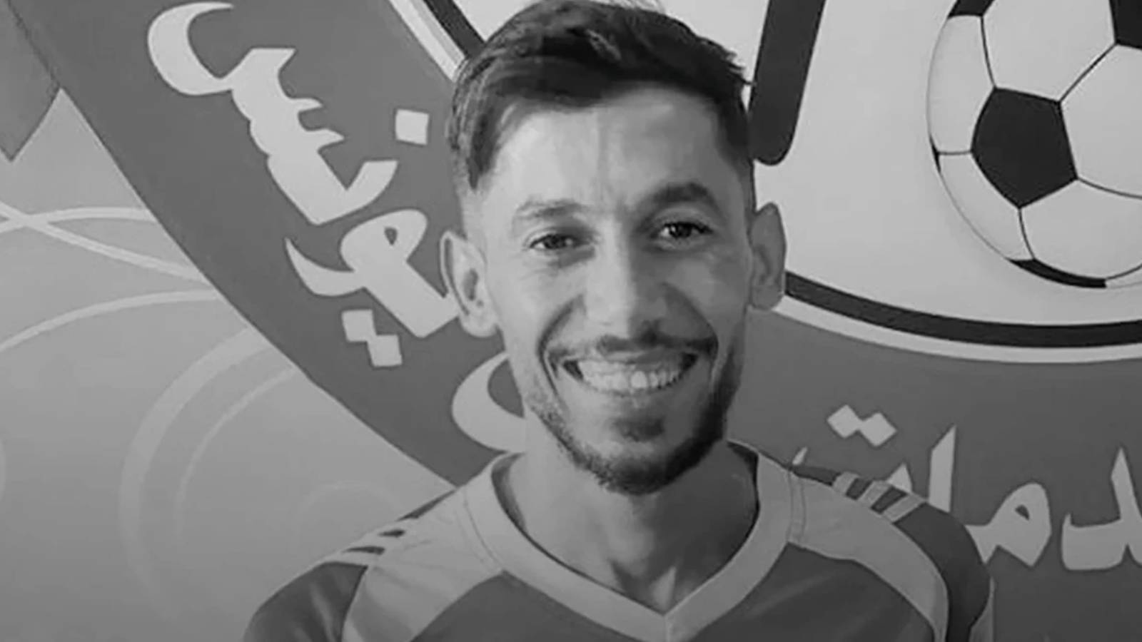 israil gazzede yardim bekleyenlere saldirdi filistinli futbolcu hayatini kaybetti LAwNL9dp