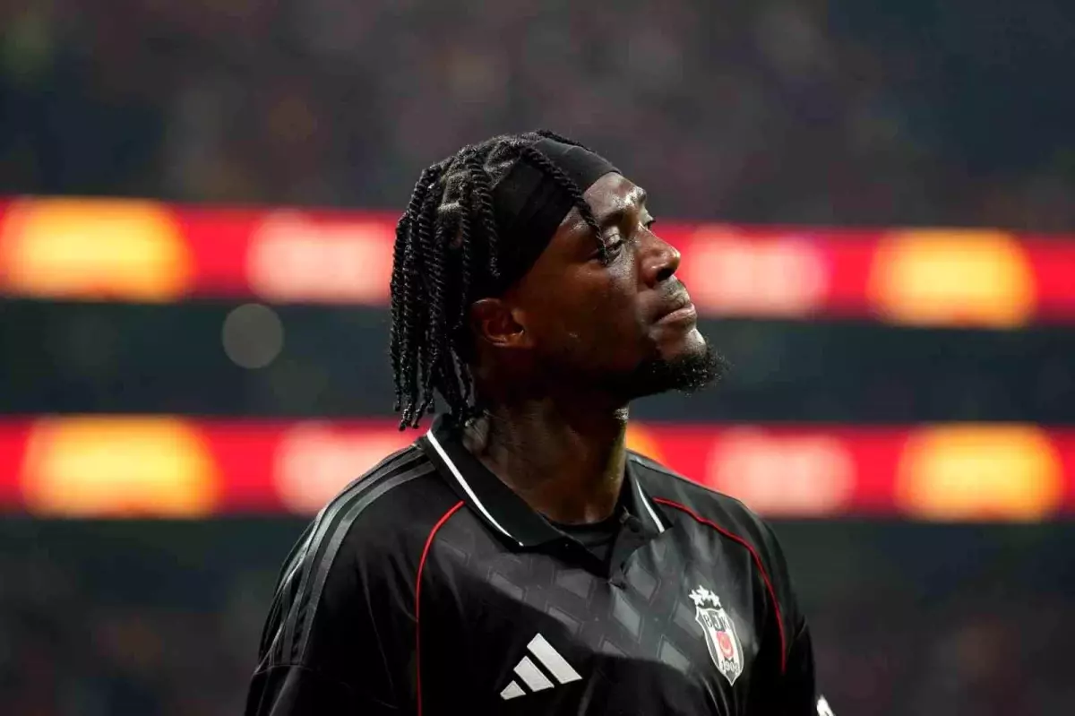 abrahamin derbi golu besiktasi kurtardi 2CQHT2C9