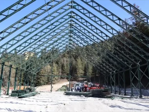 Küre’de Modern Spor Tesisinin İnşaat Çalışmaları Devam Ediyor