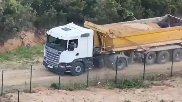 Beykoz’da Koruma Altındaki Alanda Kaçak Hafriyat Döken Beş Kişiden Biri Tutuklandı