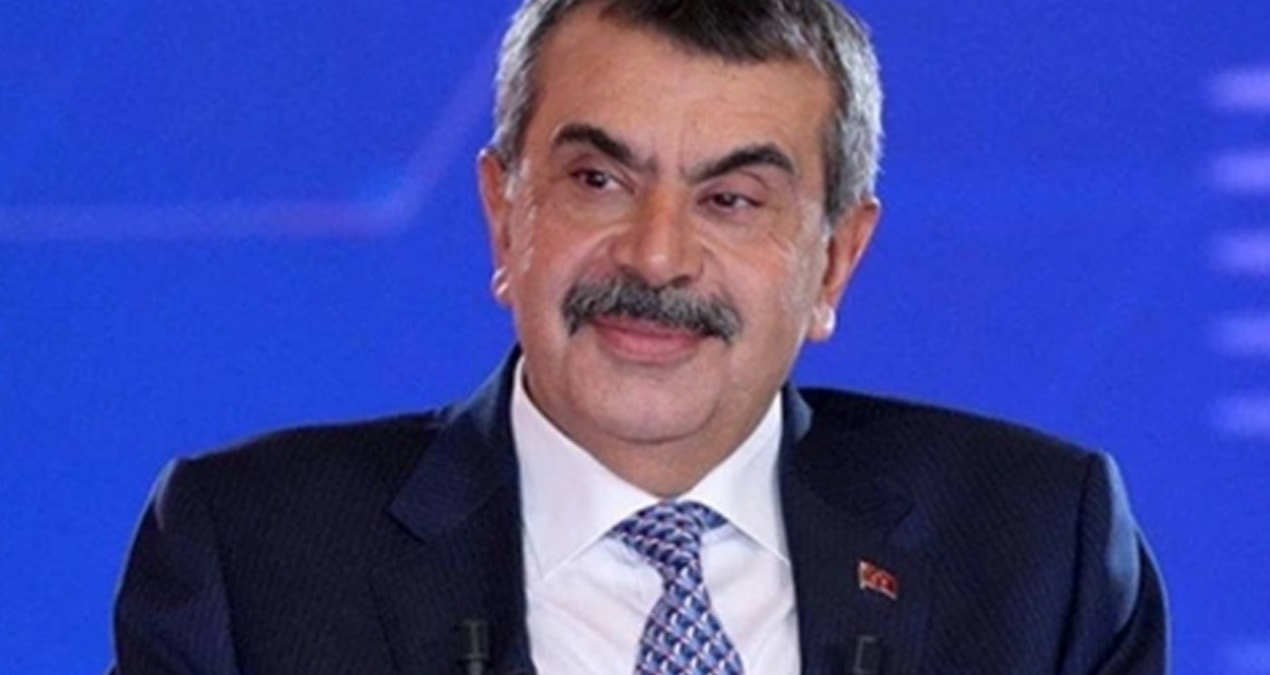 Bakan Tekin’in ‘şikayet yok’ açıklamasına açlık grevindeki öğretmenlerden tepki