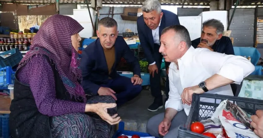 Baskan buyukakin kandirada vatandaslarla bulustu z31ExH5k